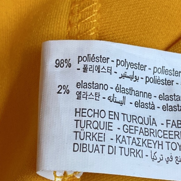 NWT. Zara Mustard/Golden Yellow Wide Leg Flowy Jumpsuit with Belt. Size S. - Picture 9 of 10